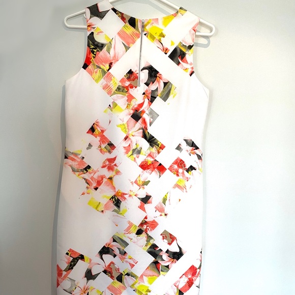 Vince Camuto summer sheath dress - size 4 - Picture 2 of 4